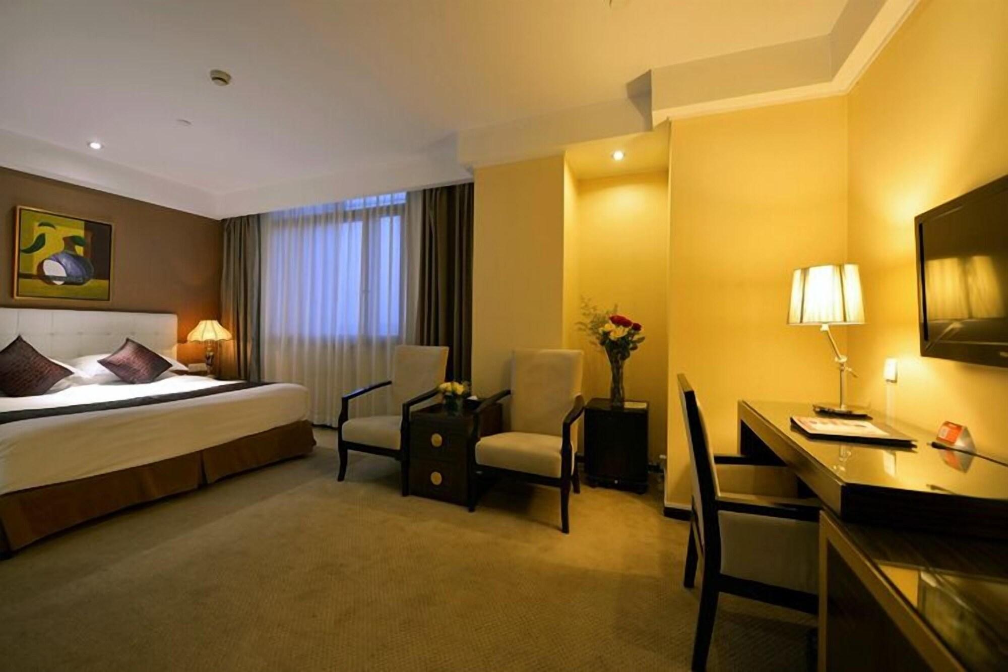 Kingtown Hotel Hongmei Shanghai Eksteriør bilde