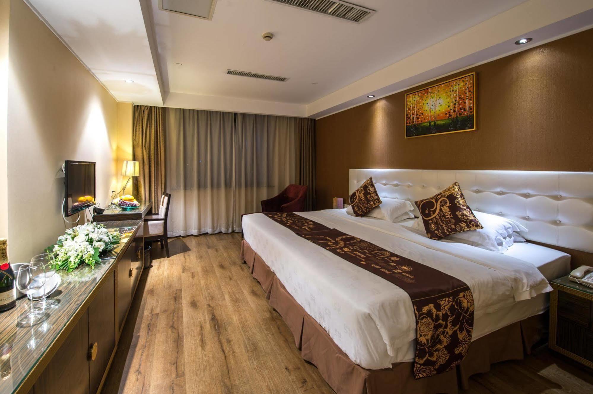Kingtown Hotel Hongmei Shanghai Eksteriør bilde
