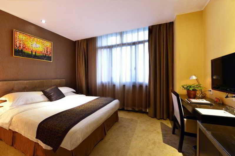 Kingtown Hotel Hongmei Shanghai Eksteriør bilde