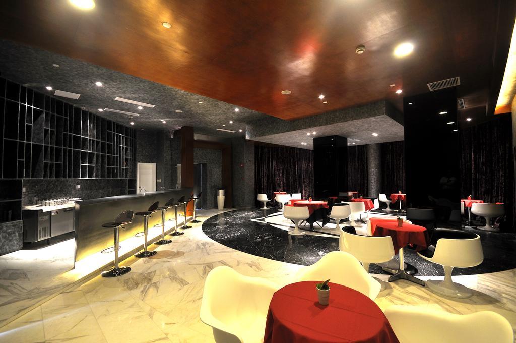 Kingtown Hotel Hongmei Shanghai Eksteriør bilde